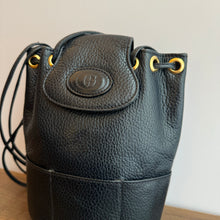 Load image into Gallery viewer, Vintage Italy leather bag
