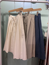 Load image into Gallery viewer, Jamm select | Tied waist Skirt (White/denim/grey)

