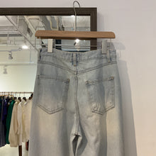 Load image into Gallery viewer, Jamm select  | Denim Jeans
