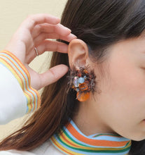 Load image into Gallery viewer, Sep.beads | 跳跳糖earrings
