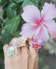 Load image into Gallery viewer, Sep.beads | 花叢戒 Flower Rings
