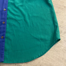 Load image into Gallery viewer, Vintage Pattern Shirt

