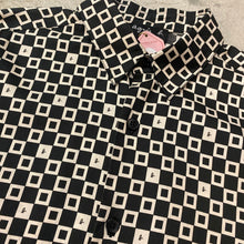 Load image into Gallery viewer, Vintage Pattern Shirt
