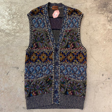 Load image into Gallery viewer, Vintage Knit Vest
