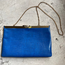 Load image into Gallery viewer, Vintage Blue Chain Bag
