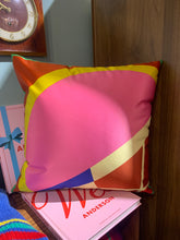 Load image into Gallery viewer, Grandma Mary Design自家製 cushion
